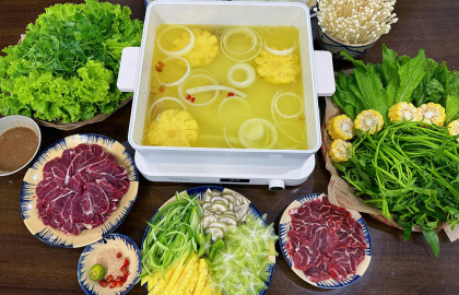 Khám phá hương vị bò nhúng giấm hấp dẫn tại Bò nhúng giấm Cô Tây